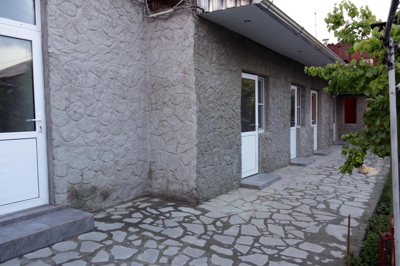 Vanand Guest House Gjumri Exteriör bild